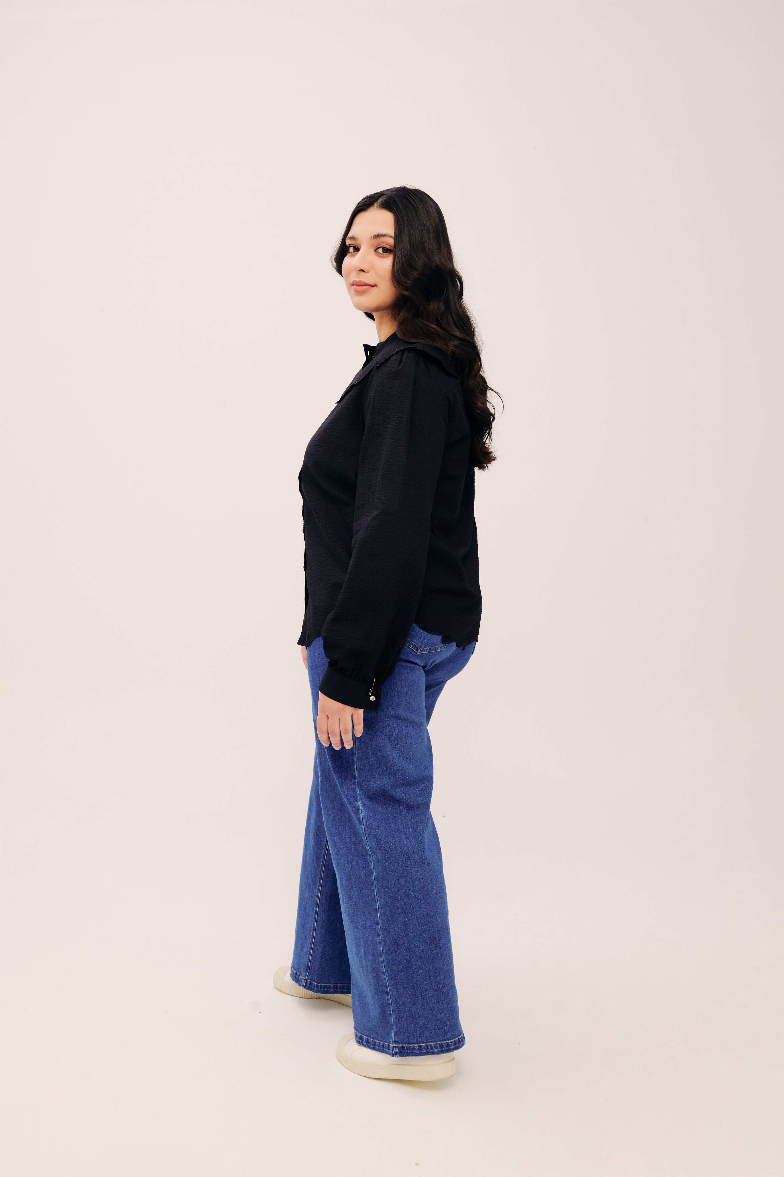 Lapel Black Long Sleeve Embroidered Top for Women