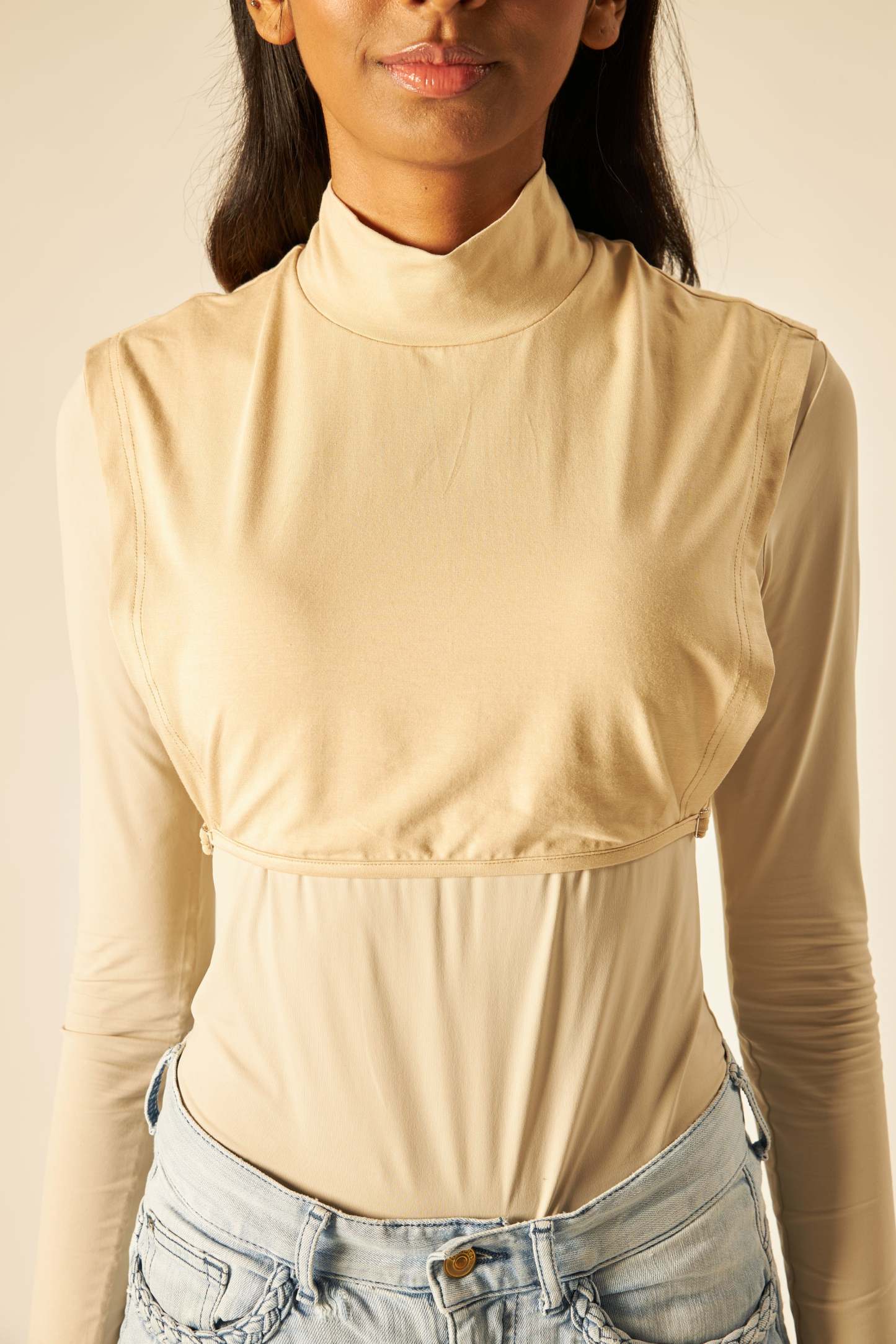 Nude Bib High Neck Inner