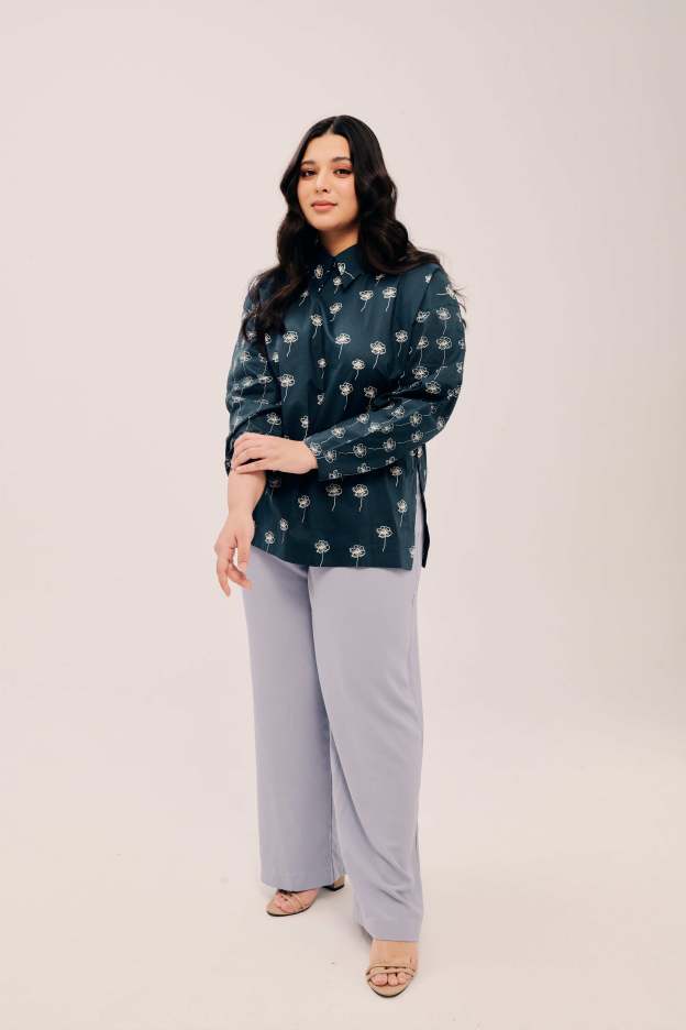 Fleurs Navy Top - Ladies Navy Floral Top