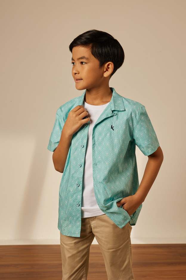 Mini Andika Baby Blue Collared Button-Up Shirt
