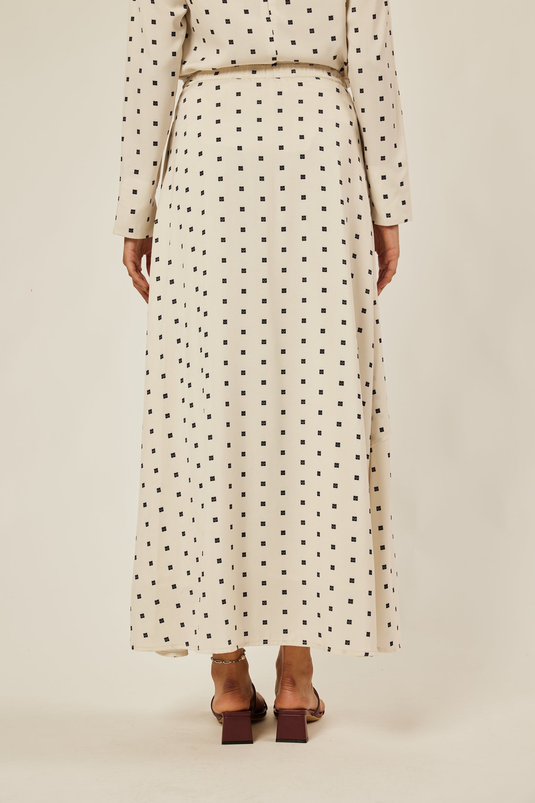 Maisie Off White Mono Skirt