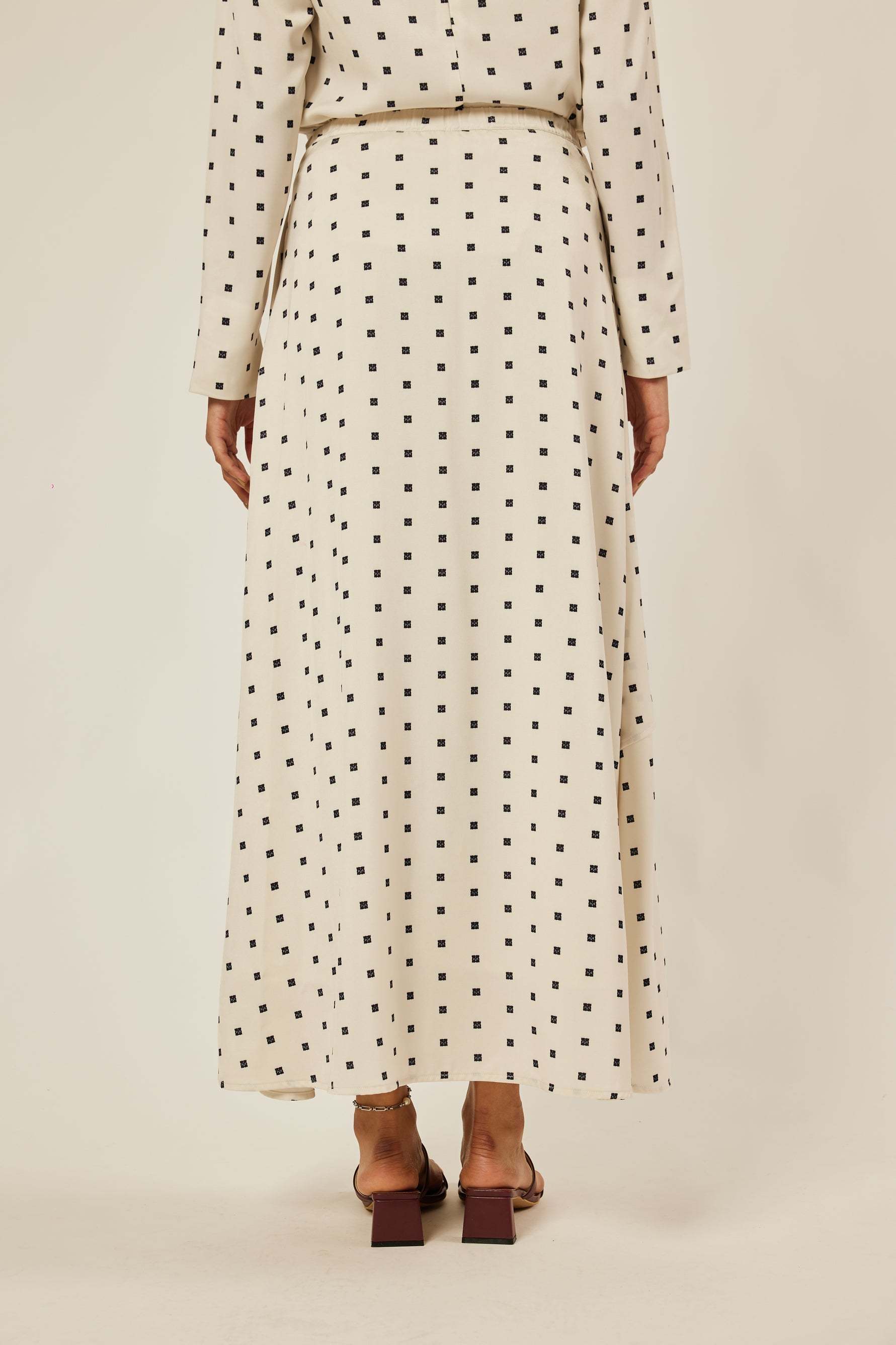 Maisie Off White Mono Skirt
