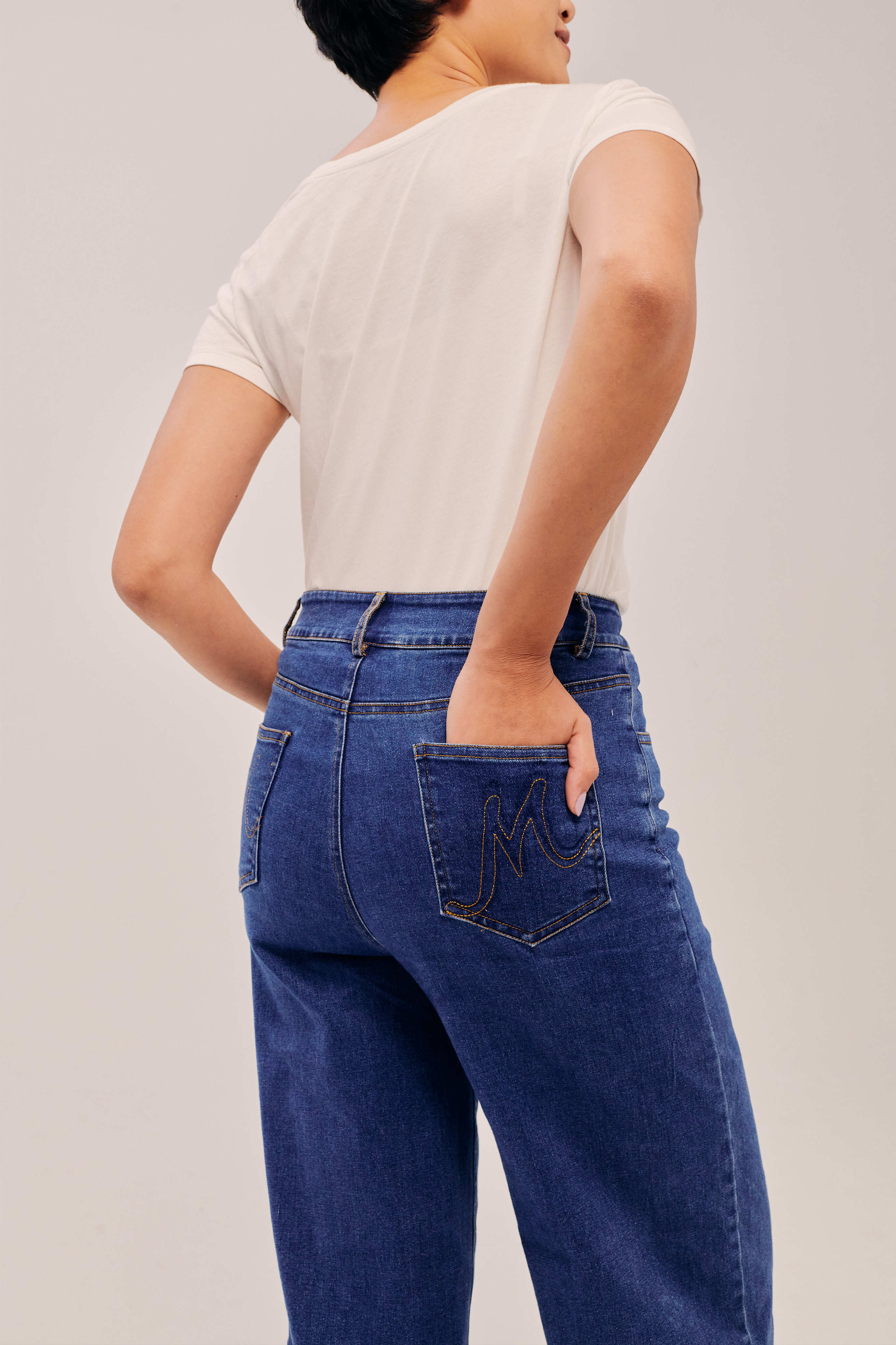 Good Blue Wideleg Silhouette Jeans