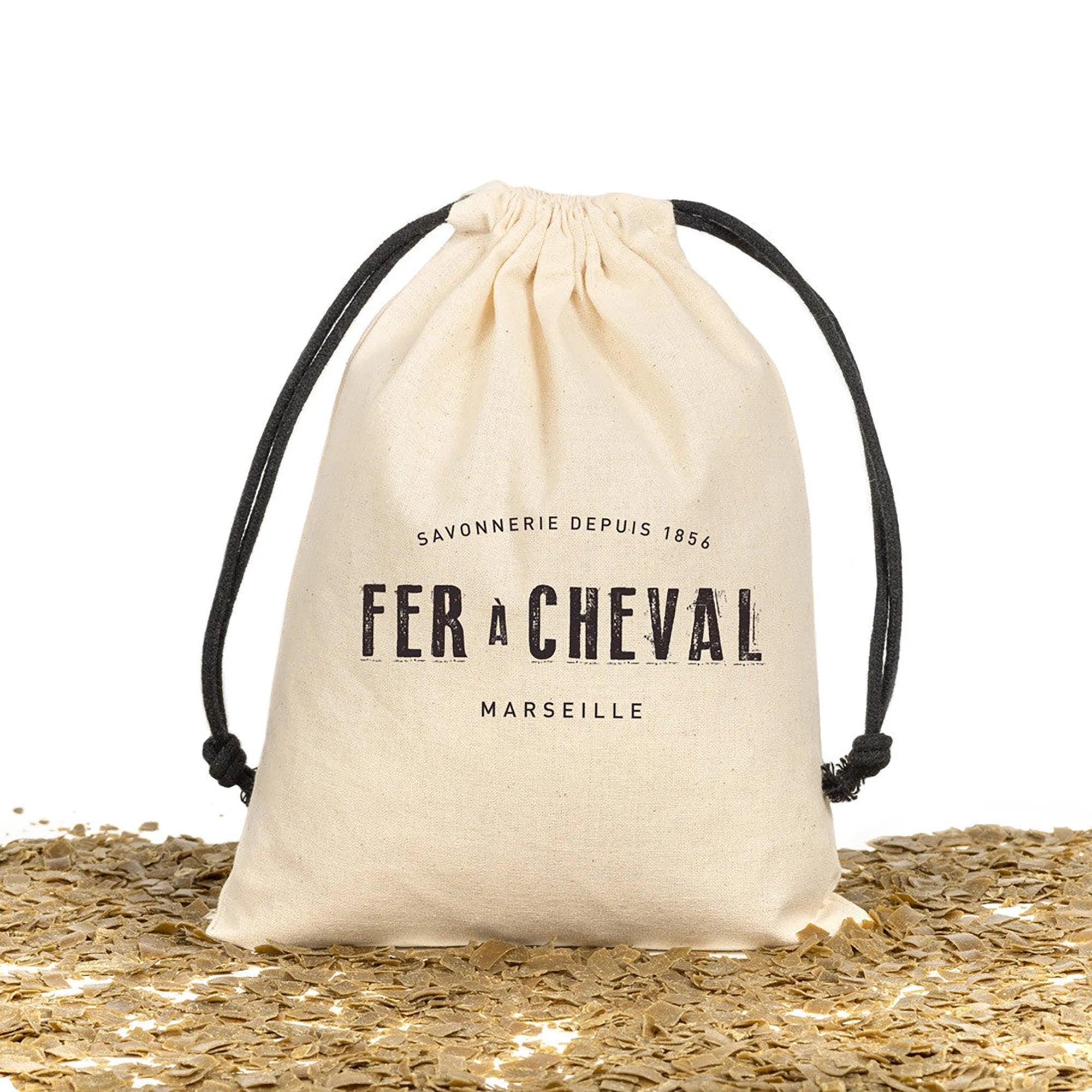 Fer A Cheval Pure Olive Marseille Soap in Shavings 750g by Love Nature