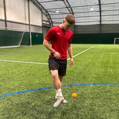 Smart Ball Kick Tracker - Keepie Uppie Counter