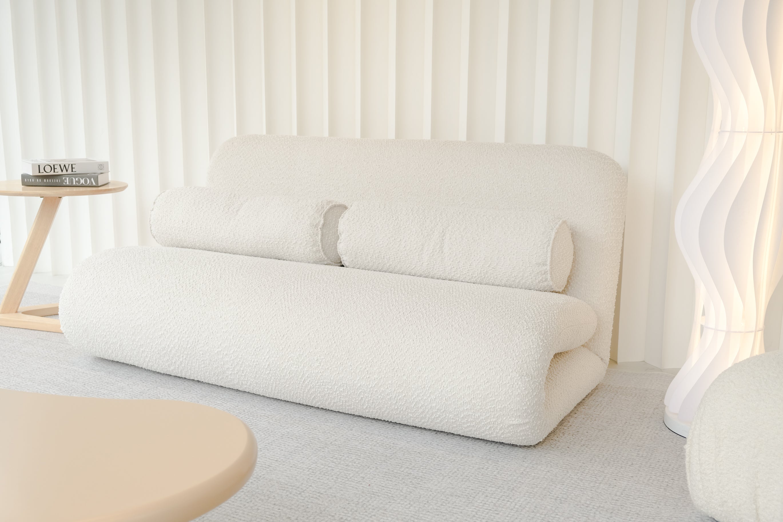 Medeaソファ Zelda Sofa – Dione Furniture
