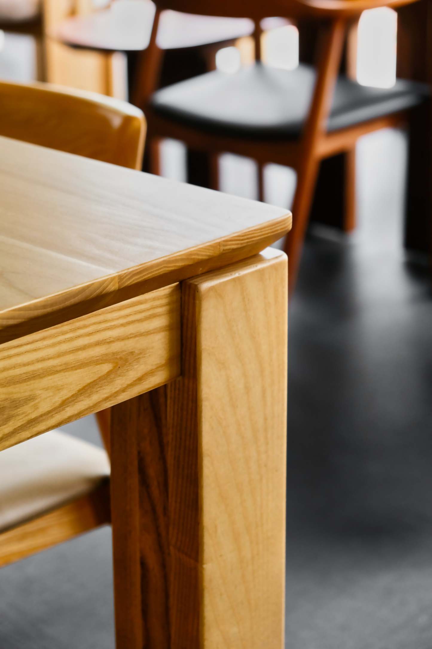 Levin Dining Bench-Son & Bear