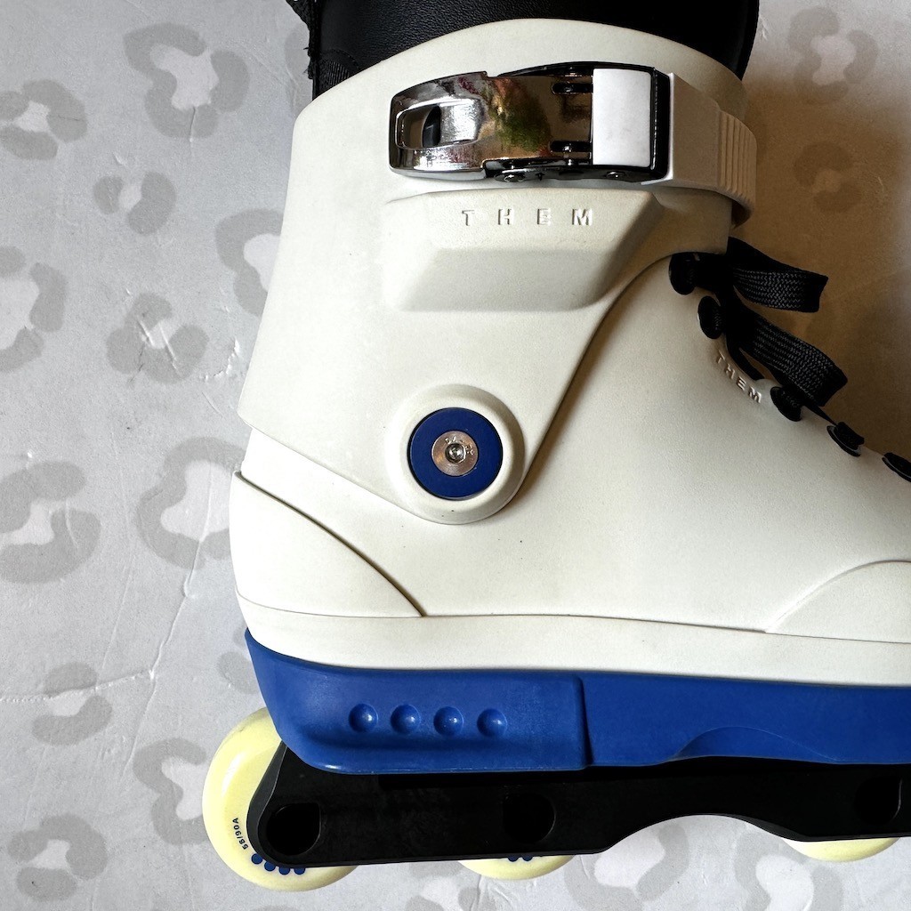 WHEEL LOVE - Inline Skate Cuff Screw Bolts (Various Colours)