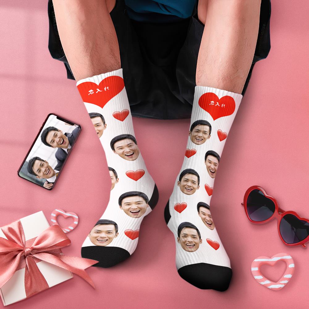 同性カップルプレゼント-カスタムフォトソックス-写真入り名入れ可能なオリジナル靴下ハートマークの絵文字