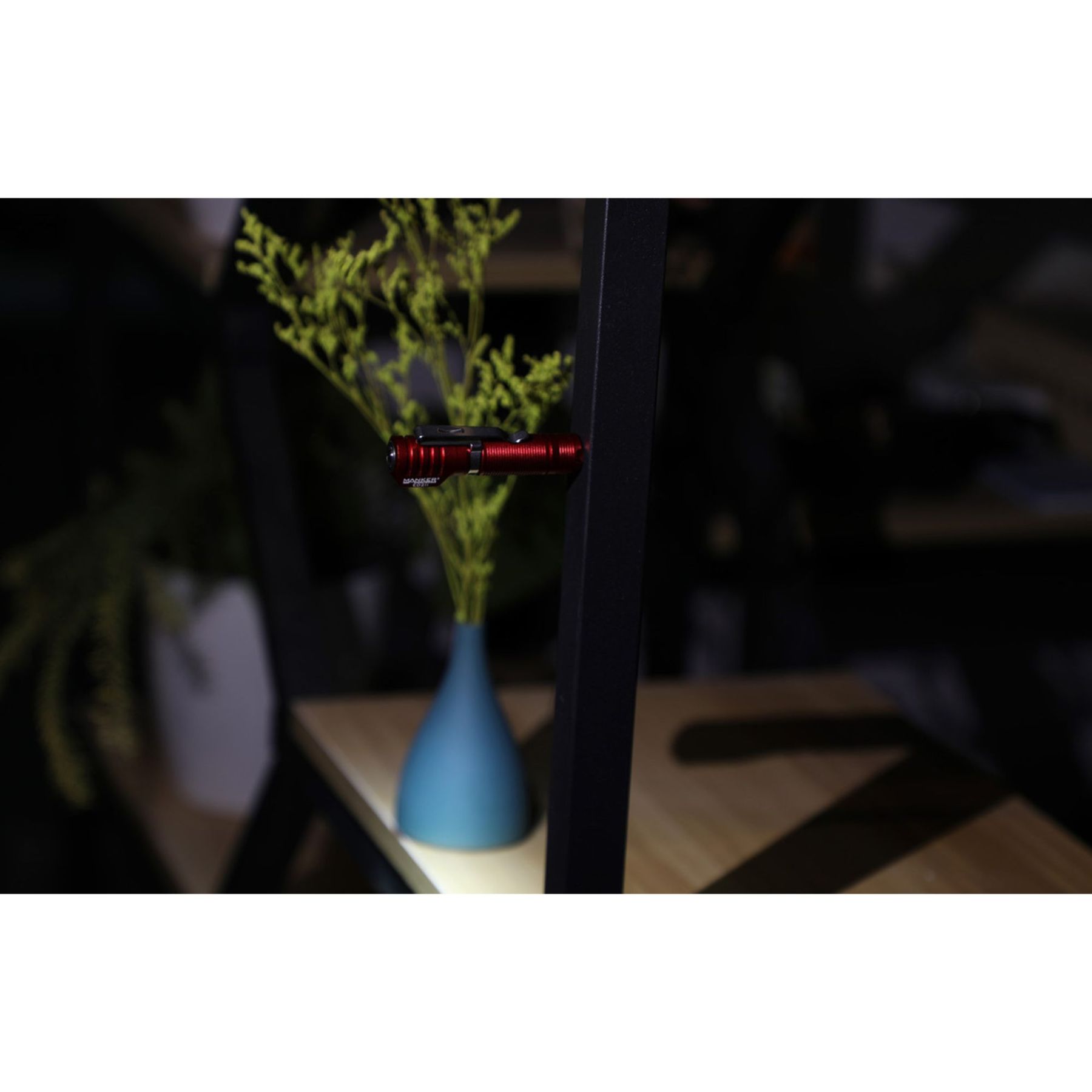 Manker E02 II Flashlight