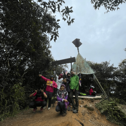 HIKING : Mount Nuang via Janda Baik
