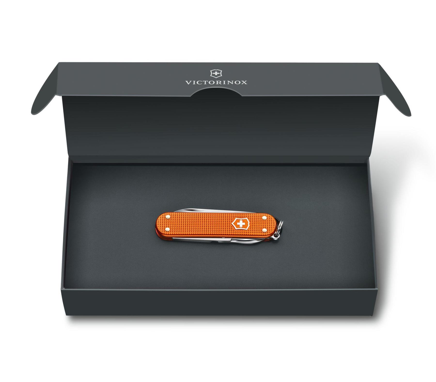 Victorinox Classic Alox Limited Edition 2021 Tiger Orange 0.6221.L21