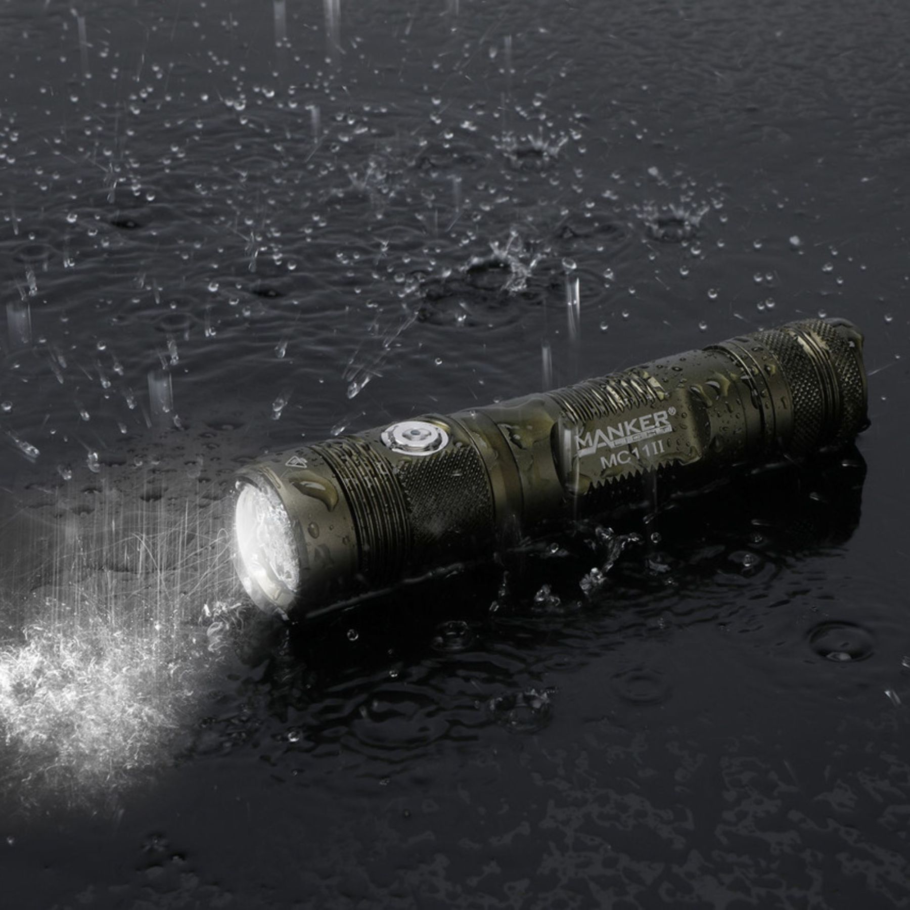 Manker MC11 II Flashlight