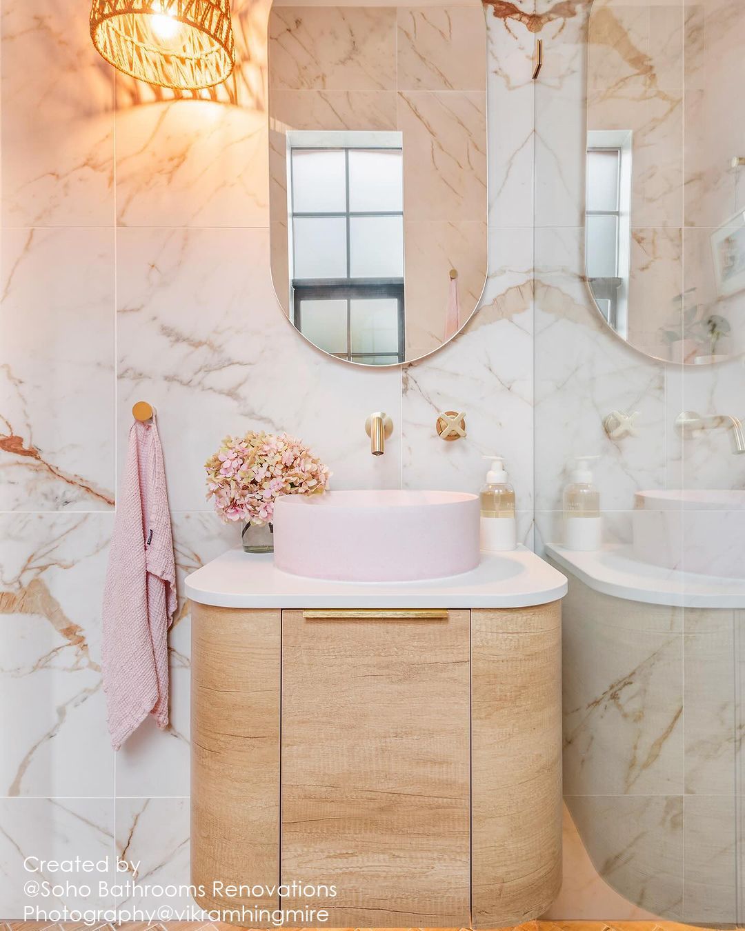 BONDI Wall hung vanity curved design