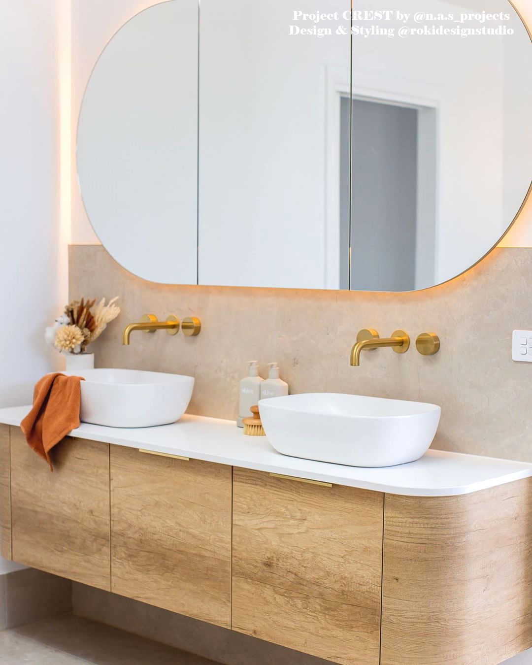 BONDI Wall hung vanity curved design