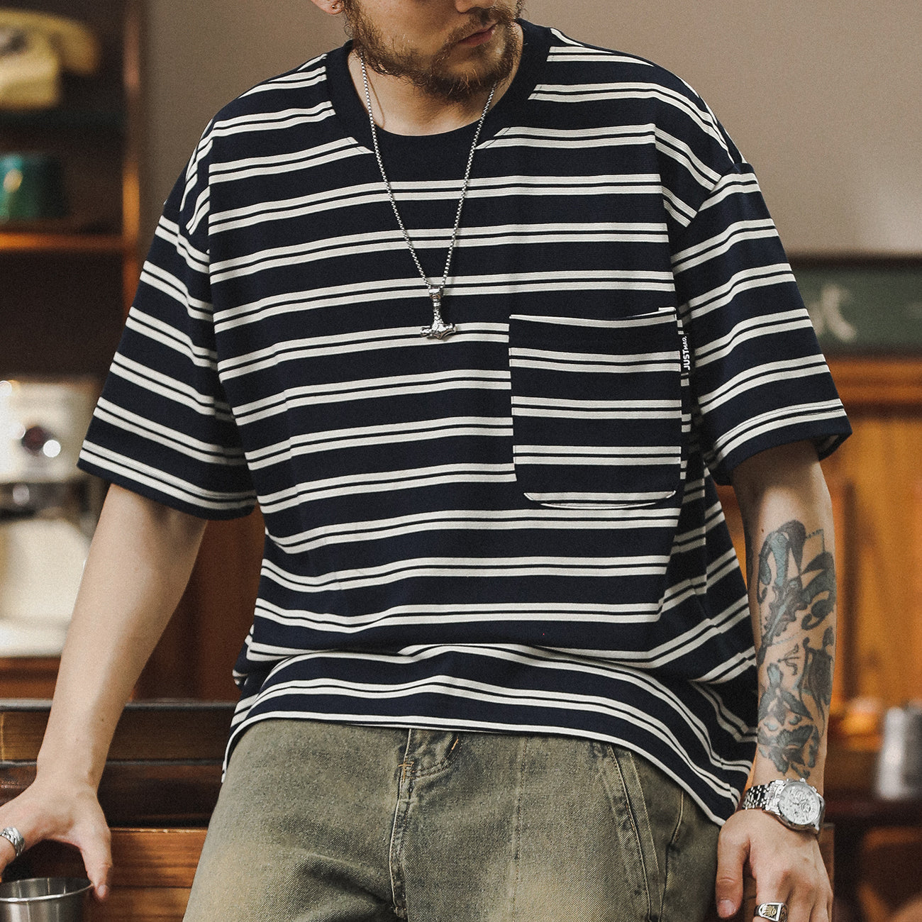 夏季新款條紋t恤男短袖寬松圓領五分袖美式復古圓領口袋體恤