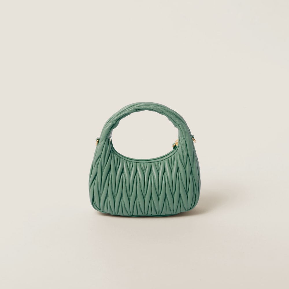 ワンダー マテラッセレザー ホーボーバッグ