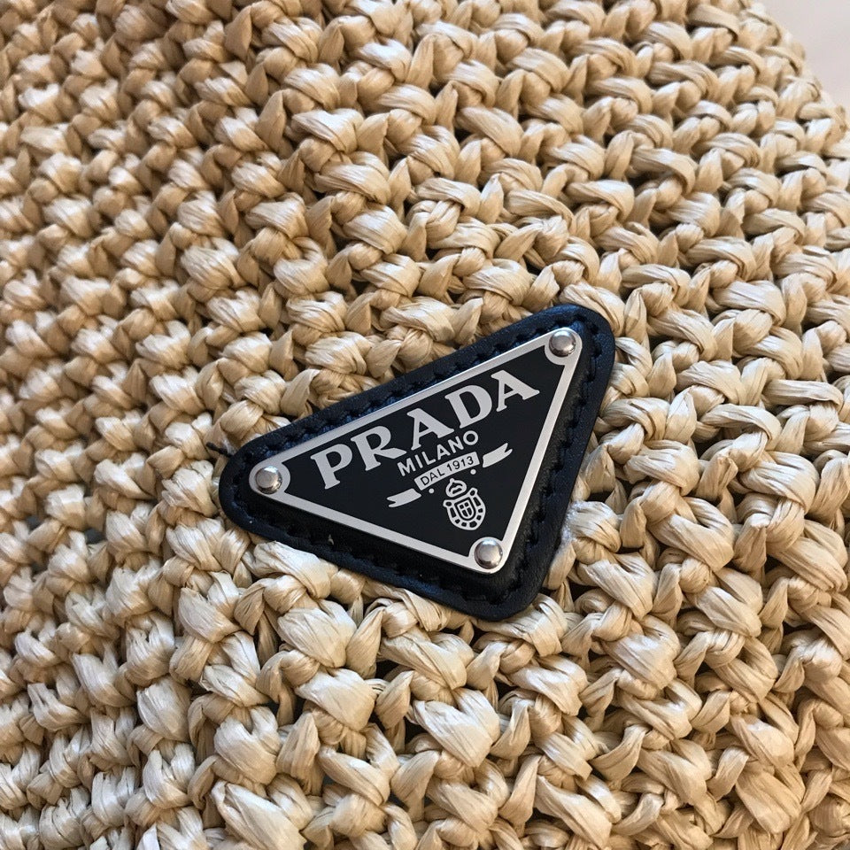 限定30個！売り切れ次第終わり！【PRADA |公式サイトは正規品