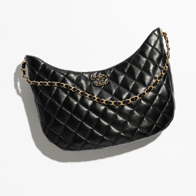 CHANEL   春夏の新作スタイル   ラージ ホーボー バッグRef:AS4749 B15845 94305