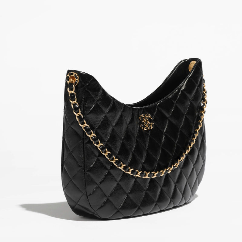 CHANEL   春夏の新作スタイル   ラージ ホーボー バッグRef:AS4749 B15845 94305