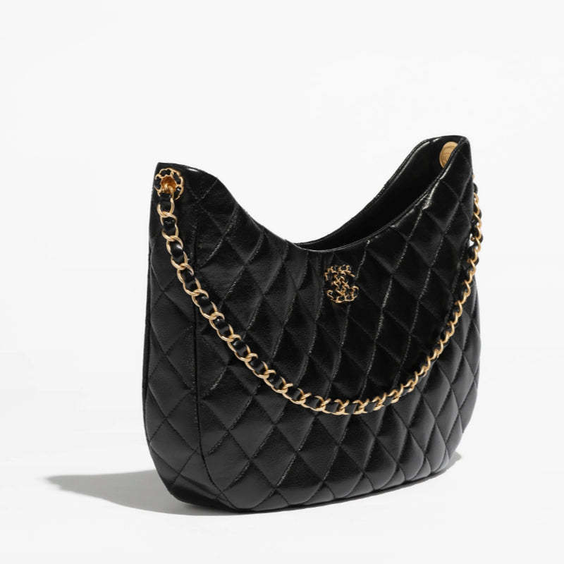 CHANEL   春夏の新作スタイル   ラージ ホーボー バッグRef:AS4749 B15845 94305