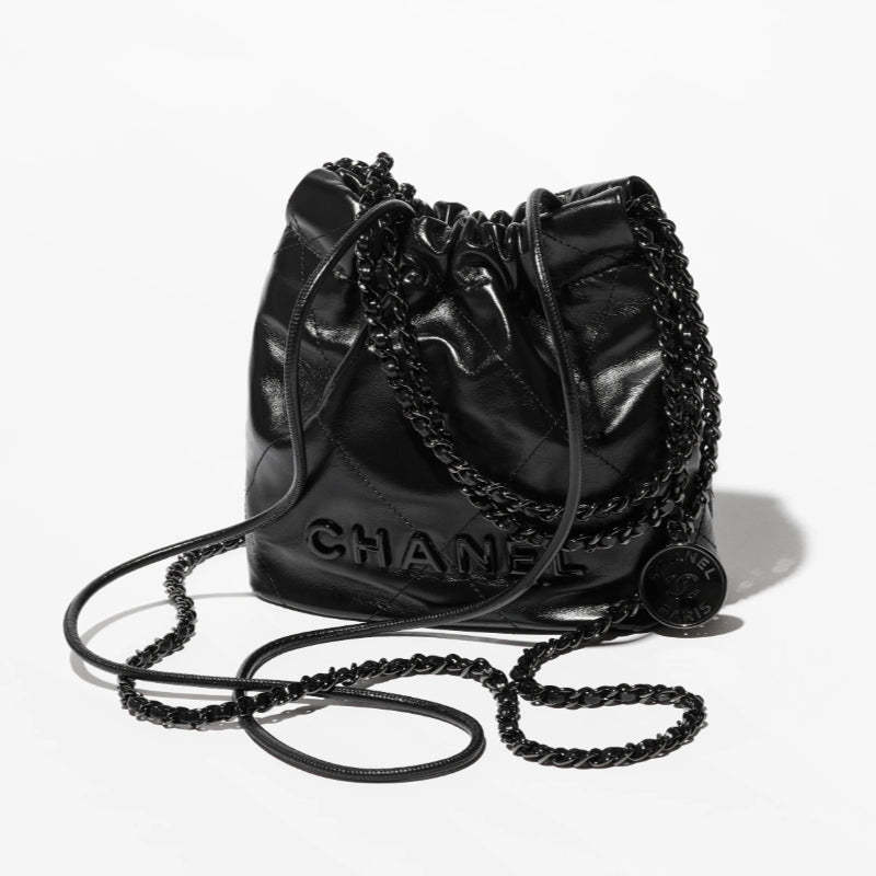 CHANEL   春夏の新作スタイル   CHANEL 22 ミニ ハンドバッグRef:AS3980 B09220 94305-最安値に挑戦中!!!