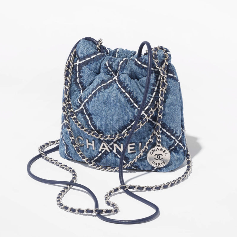 CHANEL   春夏の新作スタイル   CHANEL 22 ミニ ハンドバッグRef:AS3980 B15833 NW287-最安値に挑戦中!!!