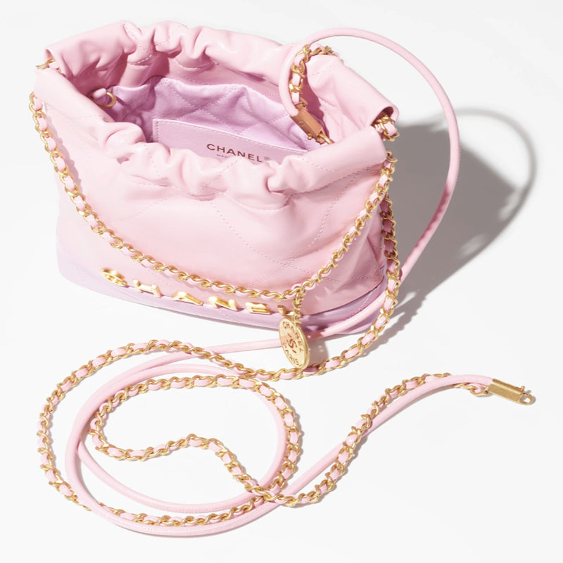 CHANEL   春夏の新作スタイル    CHANEL 22 ミニ ハンドバッグRef:AS3980 B16647 NY225-最安値に挑戦中!!!