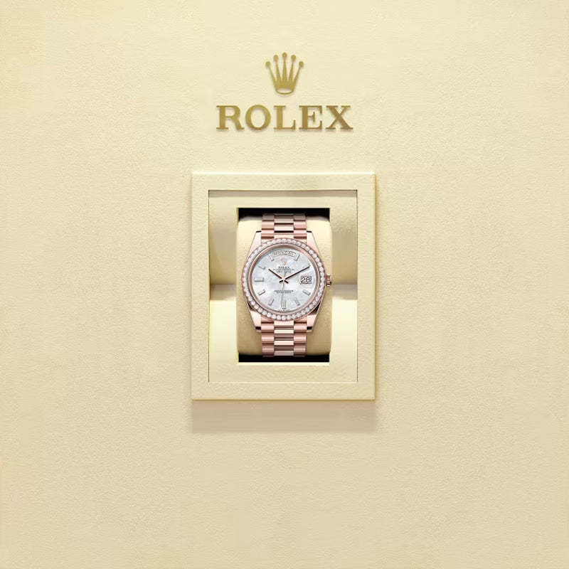 ROLEX   デイデイト 40、ダイヤモンド入りホワイトマザーオブパール、オイスター、40 MM、エバーローズゴールド、ダイヤモンドM228345RBR-0026-最安値に挑戦中!!!