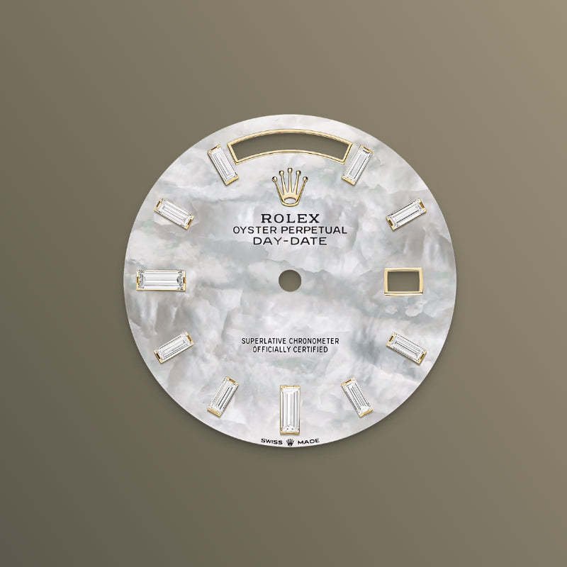 ROLEX   デイデイト 40、ダイヤモンド入りホワイトマザーオブパール、オイスター、40 MM、イエローゴールド、ダイヤモンドM228348RBR-0046-最安値に挑戦中!!!