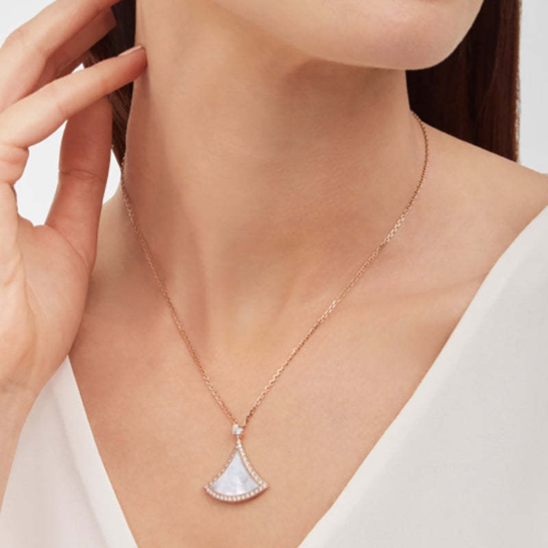 BVLGARI  ディーヴァ ドリーム ネックレス  商品番号 . 358671-最安値に挑戦中!!!