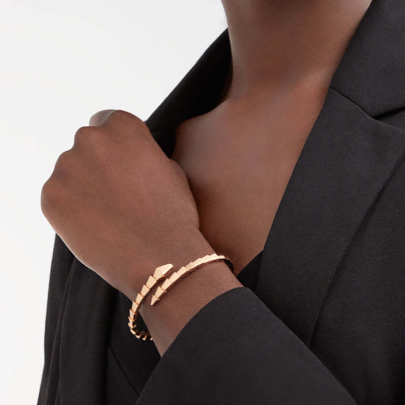 BVLGARI  セルペンティ ヴァイパー ブレスレット  商品番号 . BR860039-最安値に挑戦中!!!