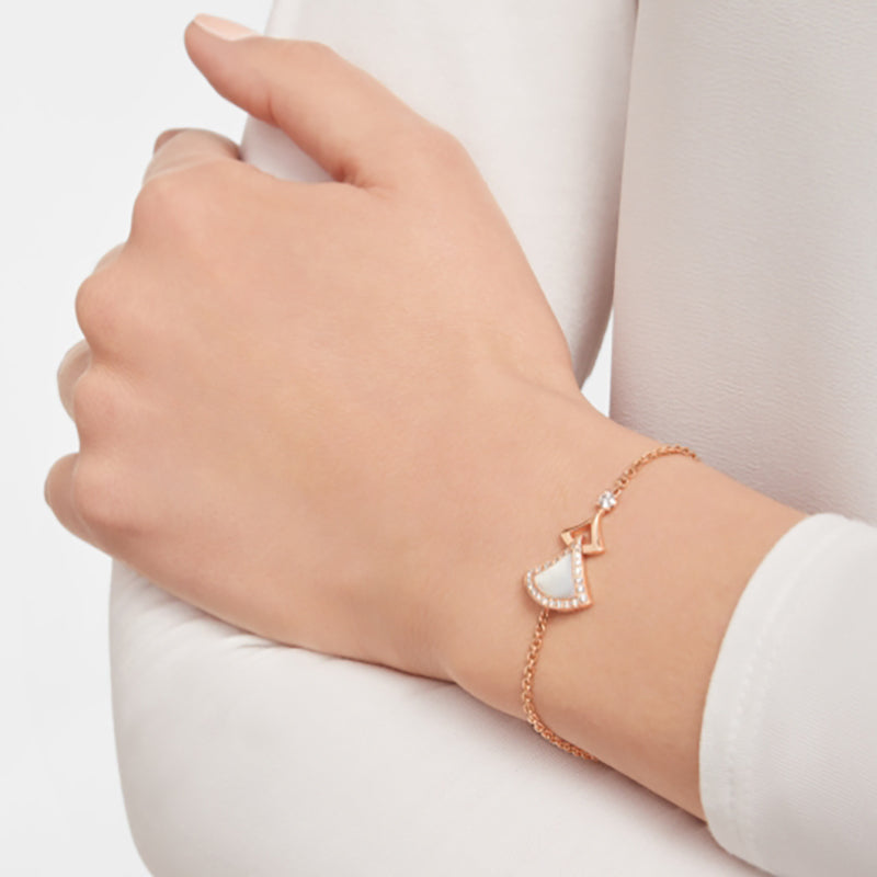 BVLGARI  ディーヴァ ドリーム ブレスレット  商品番号 . BR859263-最安値に挑戦中!!!