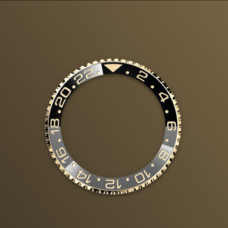 ROLEX  GMTマスター Ⅱ、オイスター、40 MM、イエローゴールド、リファレンス 126718GRNR-最安値に挑戦中!!!