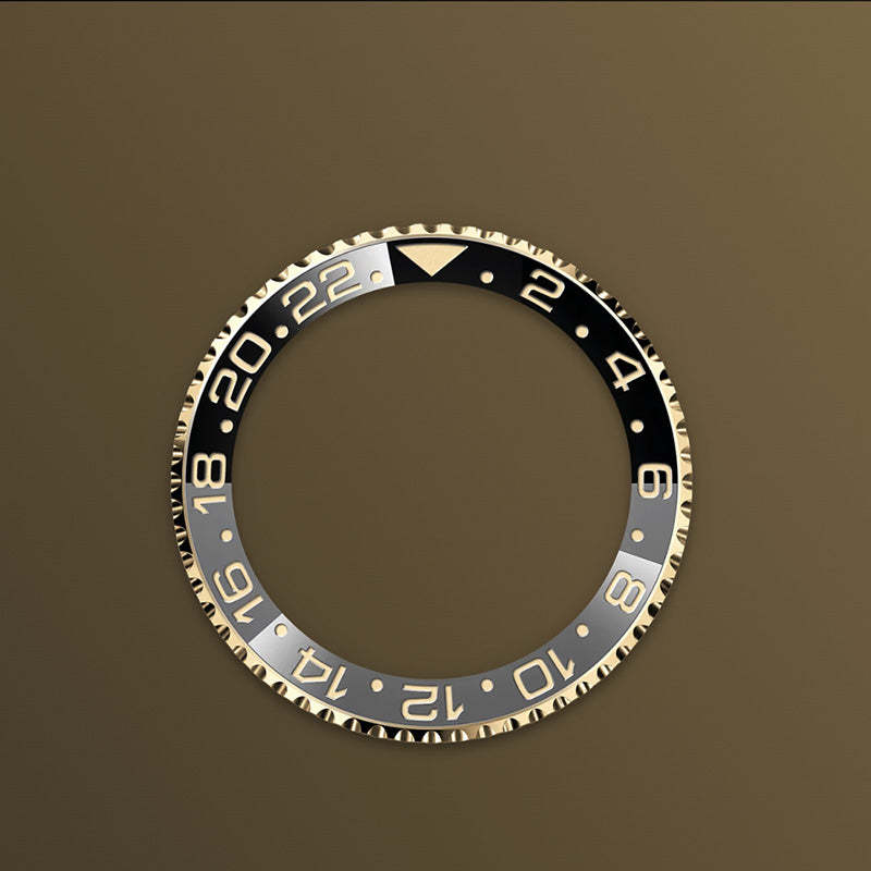 ROLEX  GMTマスター Ⅱ、オイスター、40 MM、イエローゴールド、リファレンス 126718GRNR-最安値に挑戦中!!!