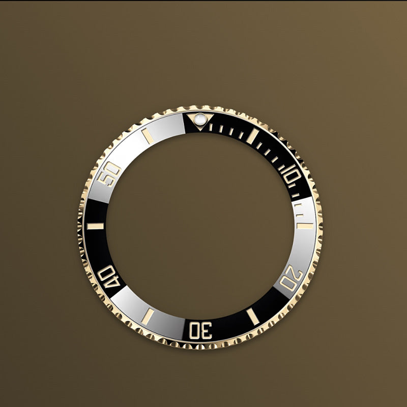 ROLEX  サブマリーナー デイト、ブラックセラミック、オイスター、41 MM、イエローゴールド126618LN-最安値に挑戦中!!!