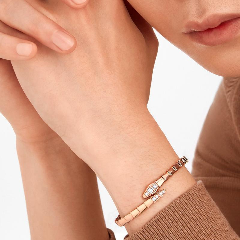 BVLGARI セルペンティ ヴァイパー ブレスレット 商品番号 . 357826-最安値に挑戦中!!!