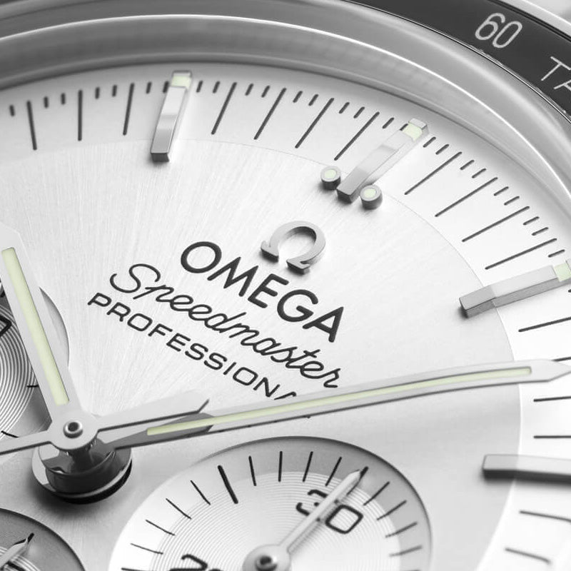 OMEGA ムーンウォッチ プロフェッショナ﻿ル コーアクシャル マスター クロノメーター クロノグラフ 42M﻿M-最安値に挑戦中!!!