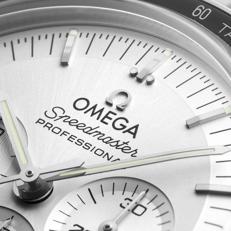 OMEGA ムーンウォッチ プロフェッショナ﻿ル コーアクシャル マスター クロノメーター クロノグラフ 42M﻿M-最安値に挑戦中!!!