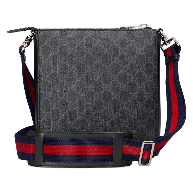 GUCCI〔春夏の新作〕 GGスプリーム スモール メッセンジャーバッグRef:523599 K5RLN 1095-最安値に挑戦中!!!