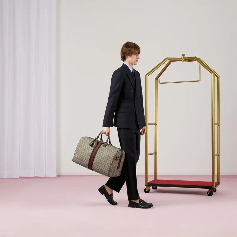 GUCCI〔春夏の新作〕サボイ ラージトラベルバッグ Ref:547959 9C2ST 8746-最安値に挑戦中!!!