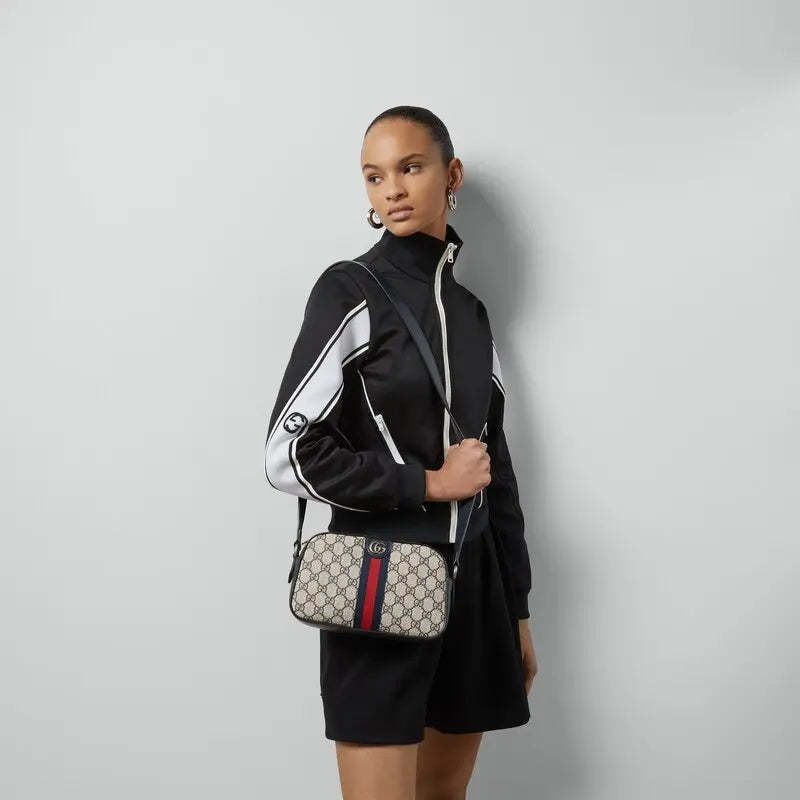 GUCCI〔春夏の新作〕 〔オフィディア〕クロスボディバッグRef:‎681064 96IWN 4076-最安値に挑戦中!!!