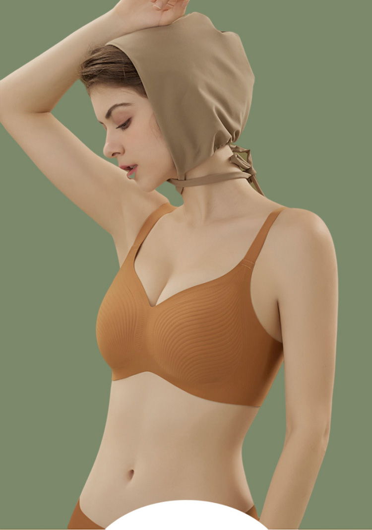 Lightweight Wireless Bralette VEIMIA