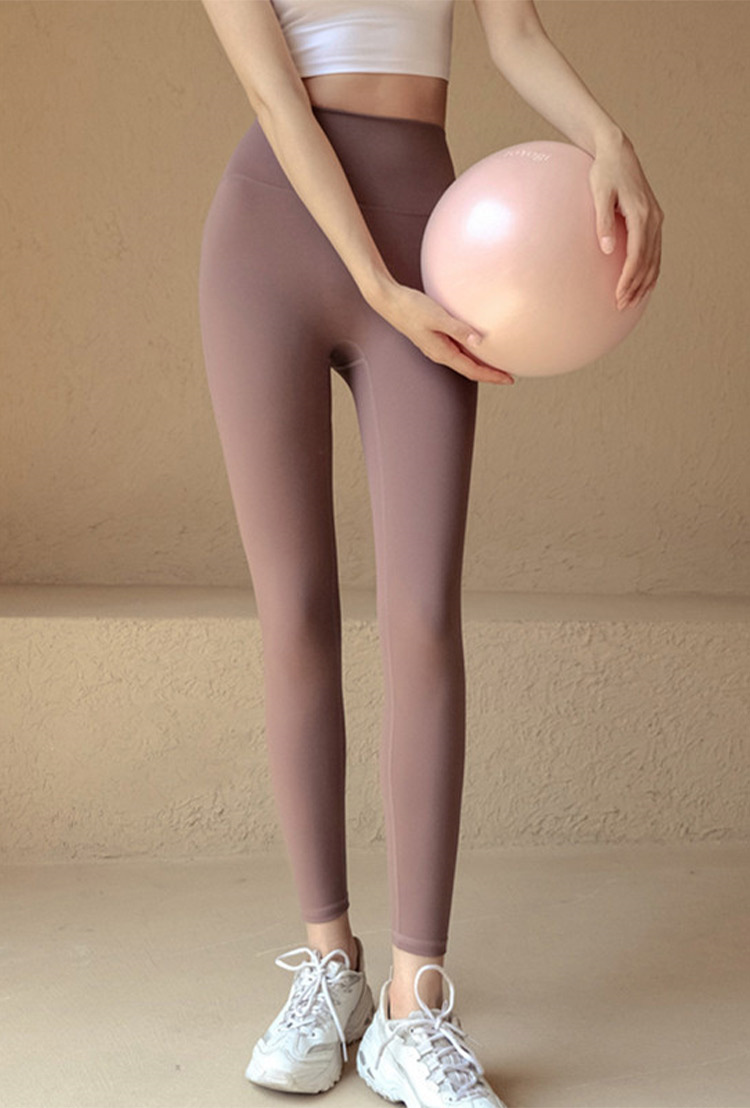 yoga-pants-for-women-xbb48.jpg