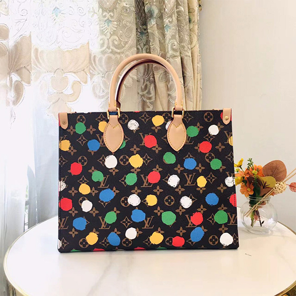 ルイ・ヴィトン LOUIS VUITTON トートバッグ M46379 LV × YK オンザゴー MM レディース