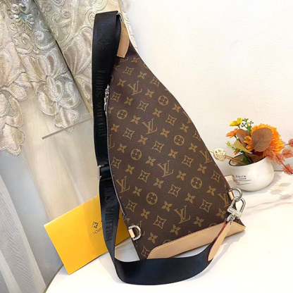 ルイ・ヴィトン LOUIS VUITTON M30936 ボディバッグ メンズ