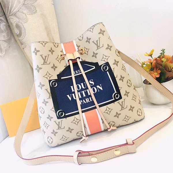 ルイ・ヴィトン LOUIS VUITTON ショルダーバッグ レディース