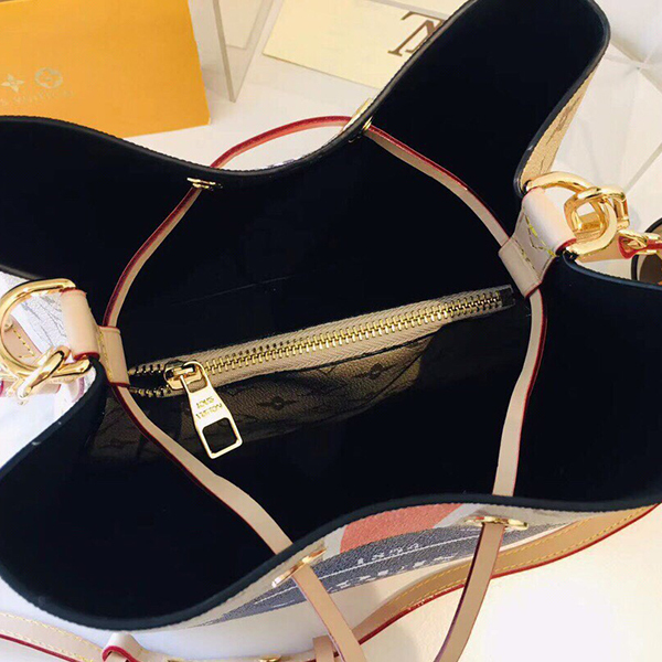 ルイ・ヴィトン LOUIS VUITTON ショルダーバッグ レディース