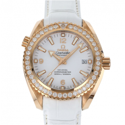 オメガ OMEGA 腕時計 シーマスター プラネットオーシャン 600M コーアクシャル 232.58.42.21.04.001