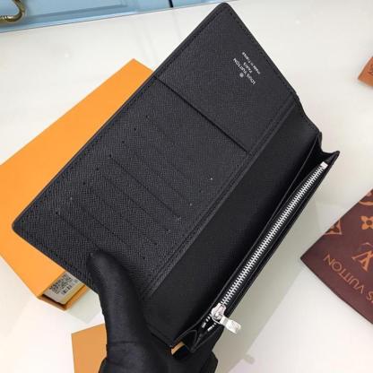 Louis Vuitton（ルイヴィトン）ポルトフォイユ・ブラザ 長財布